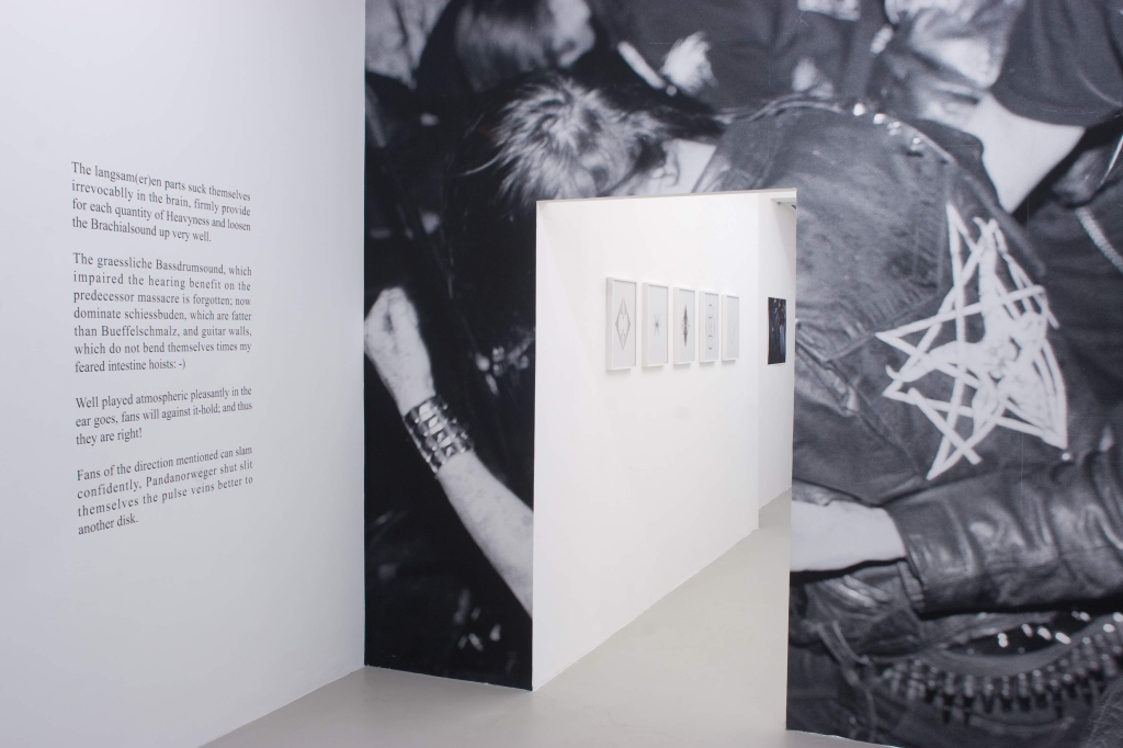 Daniel Andersson, And All People Became a Witness, Installationsansicht